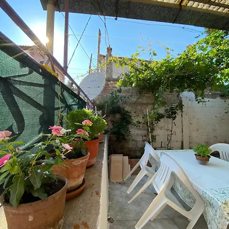 Appartement Asmali Bahce Muestakil Ev